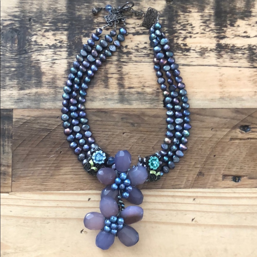 Genuine pearl necklace with purple floral pendant